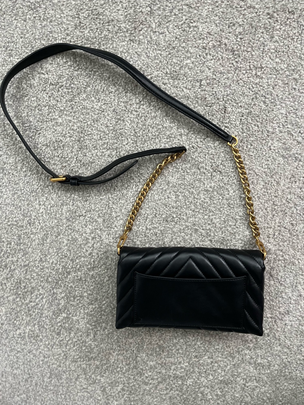 EUC Quince Black Quilted Crossbody with Gold Chain - Picture 2 of 16
